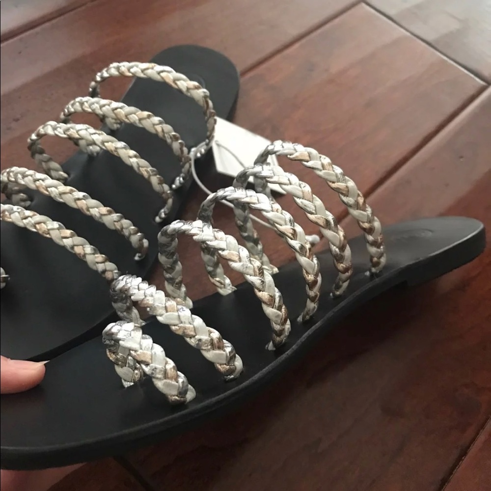 Sandals - Picture 2 of 3